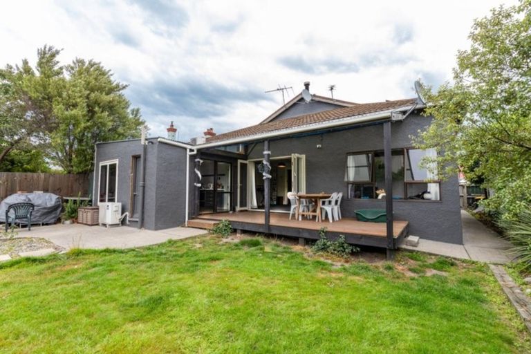 Photo of property in 103 Hargest Crescent, Saint Clair, Dunedin, 9012