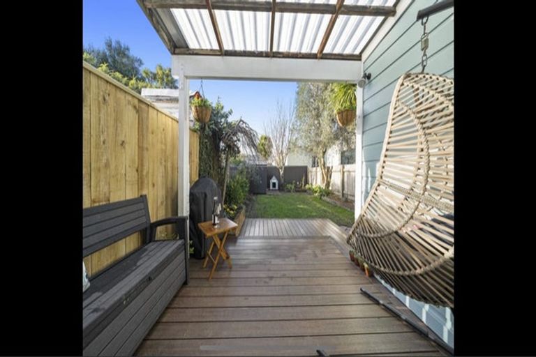 Photo of property in 80 Cuba Street, Petone, Lower Hutt, 5012