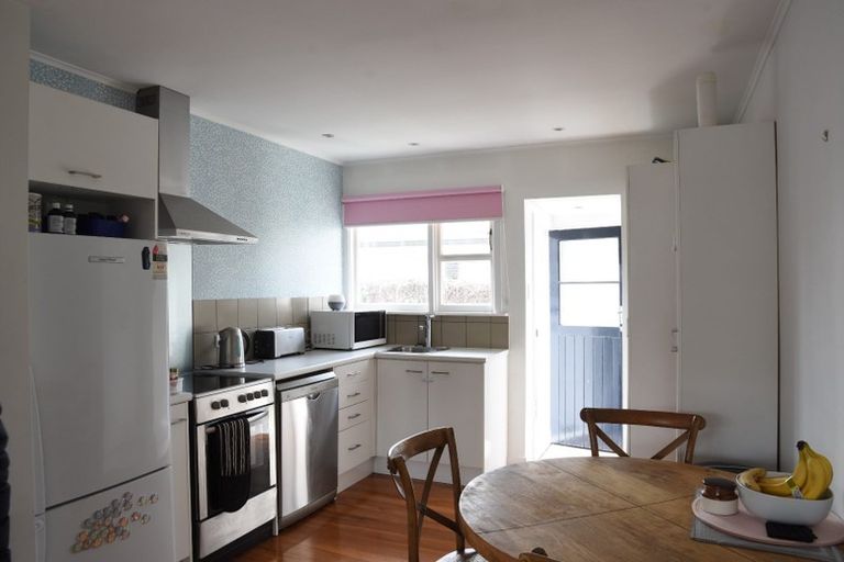 Photo of property in 2/15 Jeffreys Road, Fendalton, Christchurch, 8052