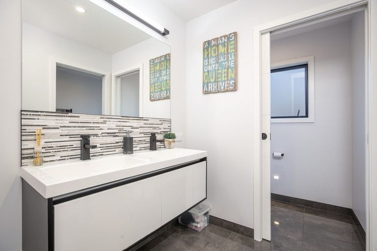 Photo of property in 18 Roger Renall Avenue, Lansdowne, Masterton, 5810