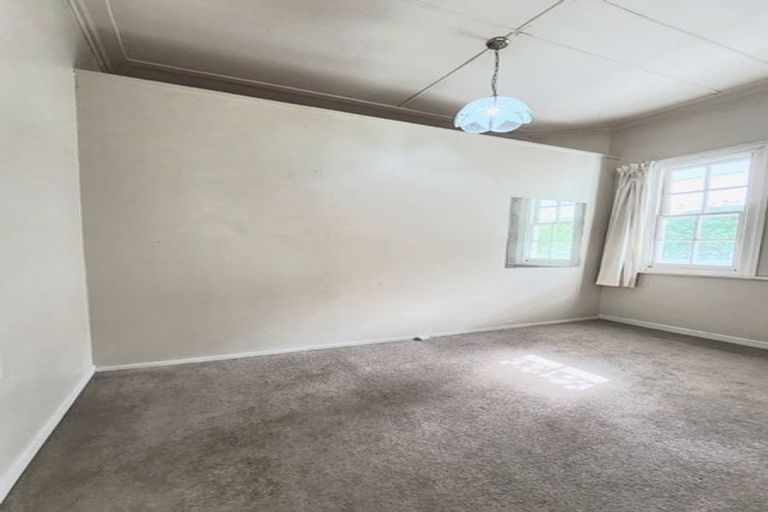 Photo of property in 70a Valley Road, Paraparaumu, 5032