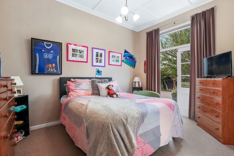 Photo of property in 46 Thames Road, Paeroa, 3600