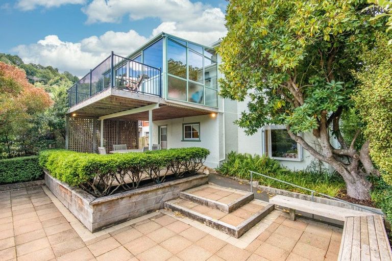 Photo of property in 1 Woodside Terrace, Andersons Bay, Dunedin, 9013