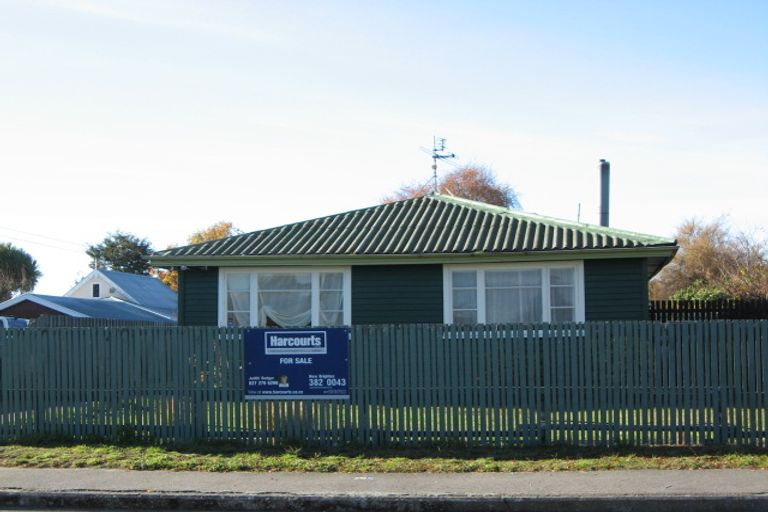 Photo of property in 56 Bower Avenue, New Brighton, Christchurch, 8083