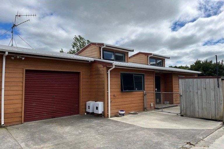 Photo of property in 36a Peakes Road, Saint Johns Hill, Whanganui, 4501