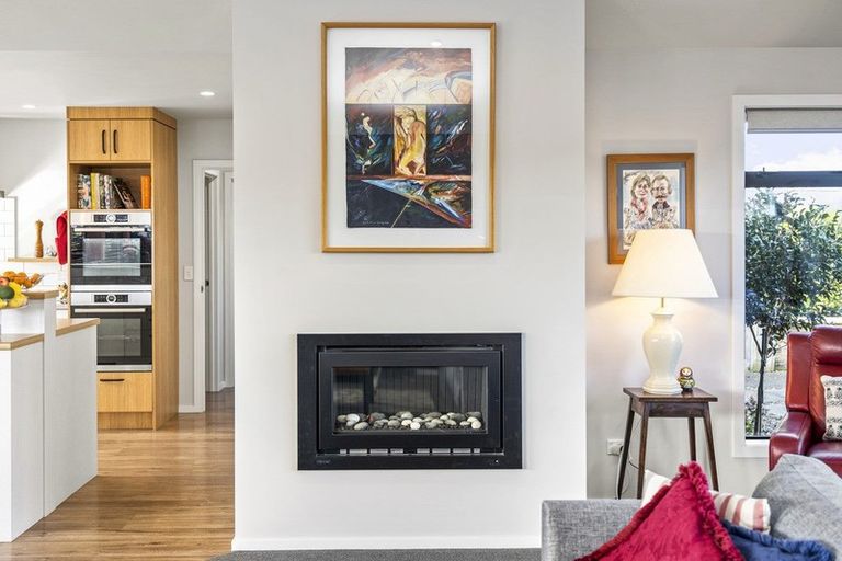 Photo of property in 21 Jarrett Terrace, Leamington, Cambridge, 3432