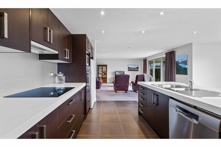 Photo of property in 48 Welsh Road, Winton, 9720