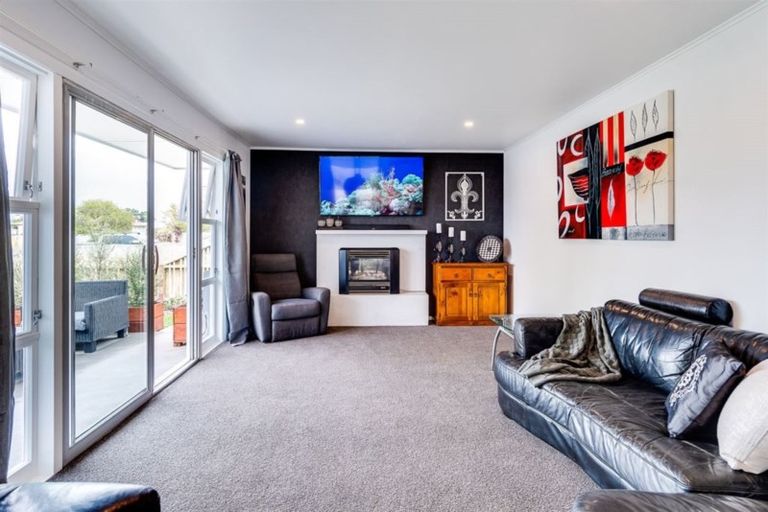 Photo of property in 54 Alexander Avenue, Onekawa, Napier, 4110