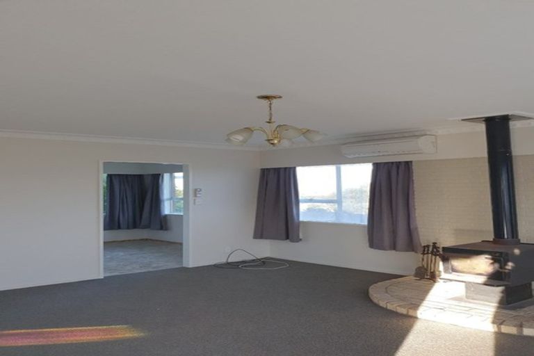 Photo of property in 160 Bombay Road, Bombay, 2675