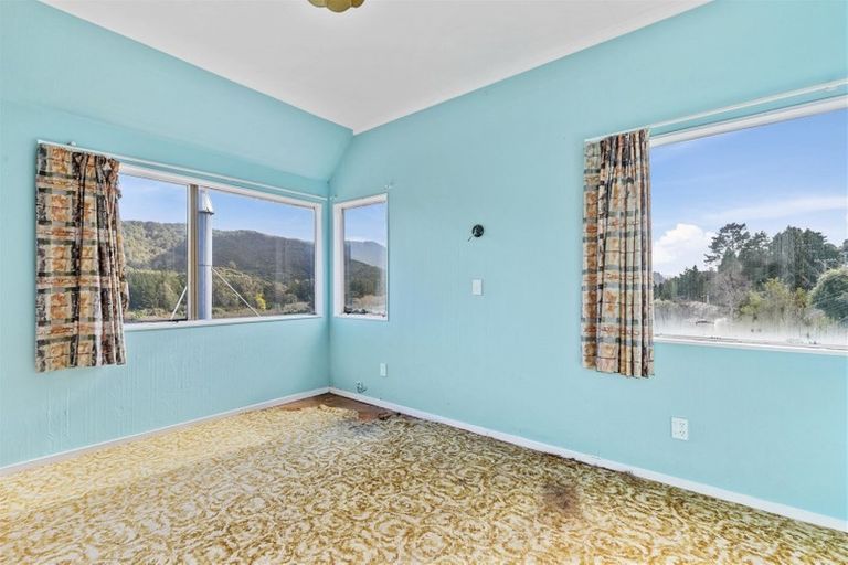 Photo of property in 4a August Avenue, Wainuiomata, Lower Hutt, 5014