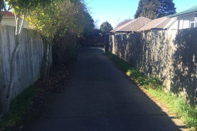 Photo of property in 2/36 Ngarimu Street, Avonside, Christchurch, 8061