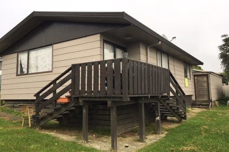 Photo of property in 2/59 Redcrest Avenue, Red Hill, Papakura, 2110