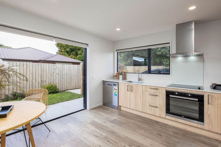 Photo of property in 4/32 Heywood Terrace, Richmond, Christchurch, 8013