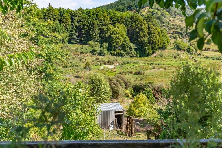 Photo of property in 242 Kuku East Road, Kuku, Levin, 5570