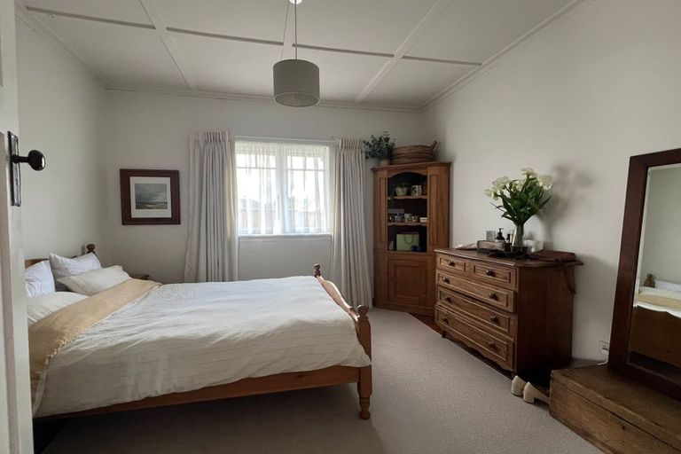 Photo of property in 37 South Street, Papakura, 2110