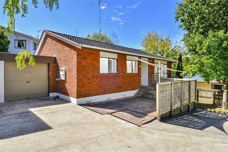 Photo of property in 1/78 Oaktree Avenue, Browns Bay, Auckland, 0630
