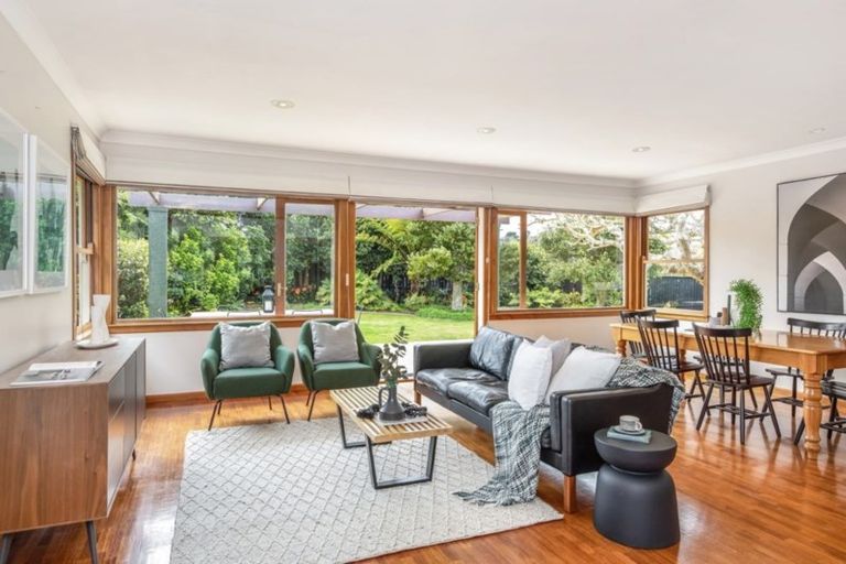 Photo of property in 76 Whitehaven Road, Glendowie, Auckland, 1071