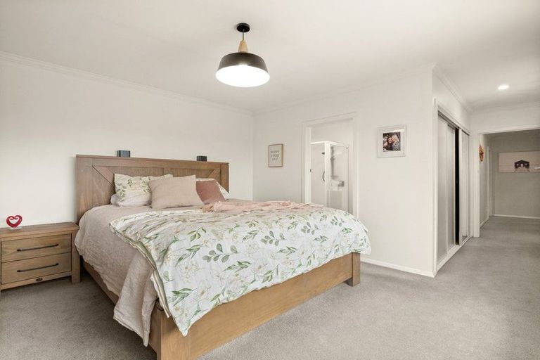 Photo of property in 43 Mure Street, Mosgiel, 9024