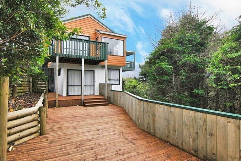 Photo of property in 86a Woodland Road, Johnsonville, Wellington, 6037