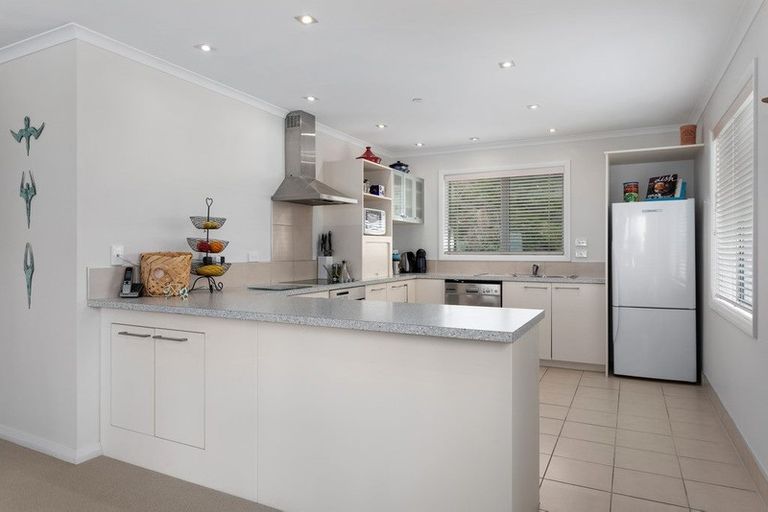 Photo of property in White Isle Apartments, 13/23 Quay Street, Whakatane, 3120