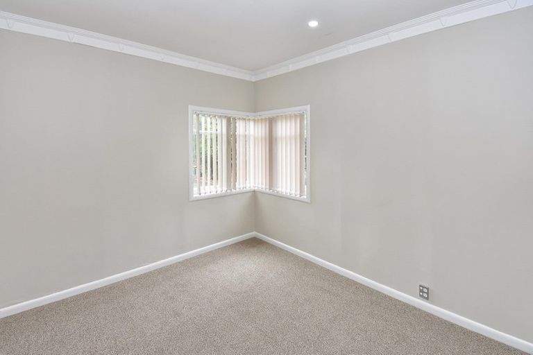 Photo of property in 79c Russell Road, Manurewa, Auckland, 2102