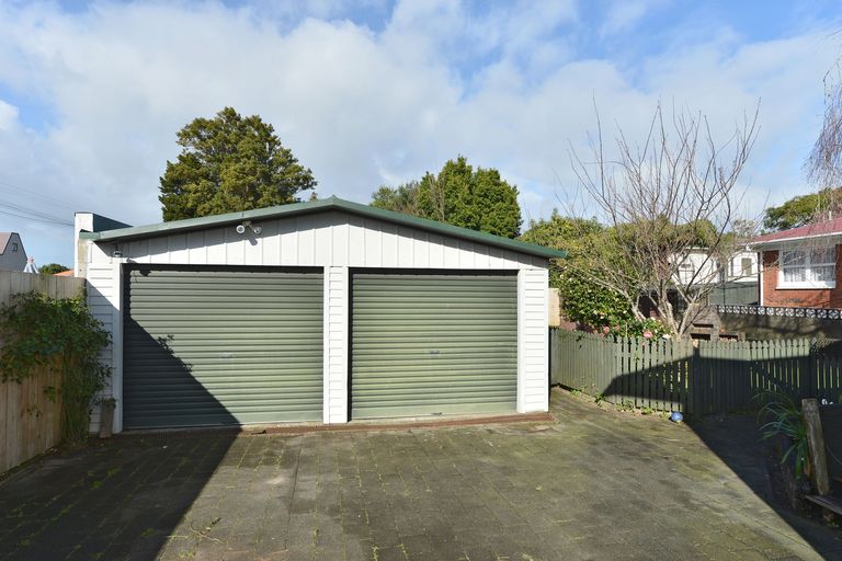 Photo of property in 14 Graham Street, Petone, Lower Hutt, 5012