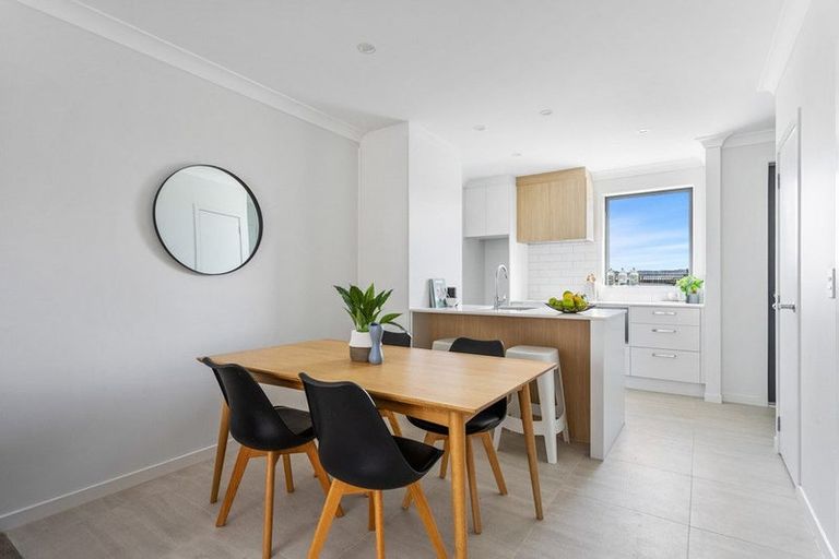 Photo of property in 5 Ngakoro Road, Karaka, Papakura, 2113