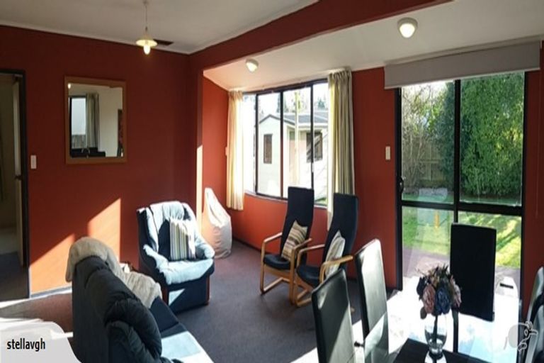 Photo of property in 6 Orchard Place, Lynmore, Rotorua, 3010