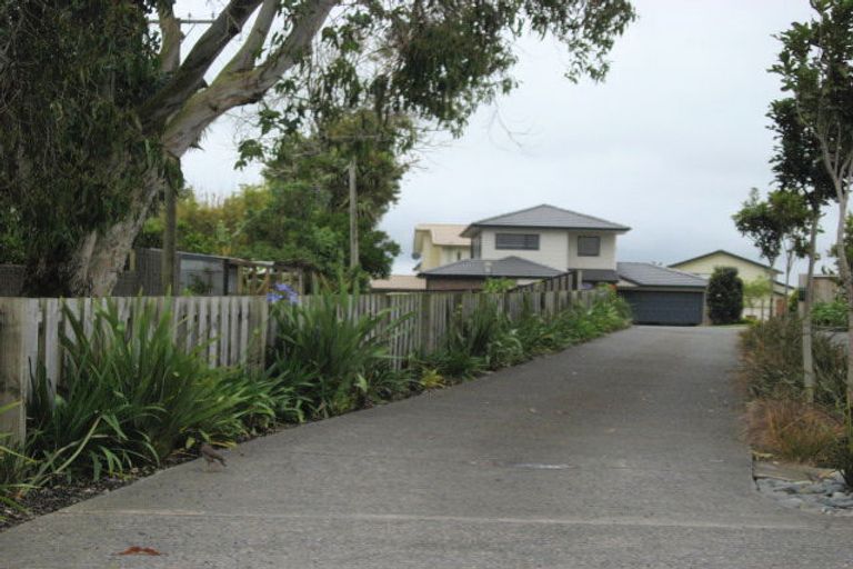 Photo of property in 25f Wellesley Road, Mangere Bridge, Auckland, 2022