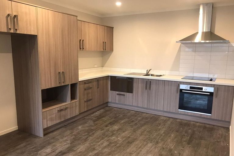 Photo of property in 1/10 Charlemont Street, Whitiora, Hamilton, 3200