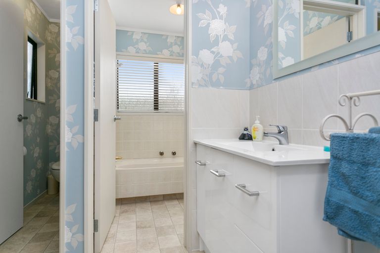 Photo of property in 84 Burwood Road, Matamata, 3400