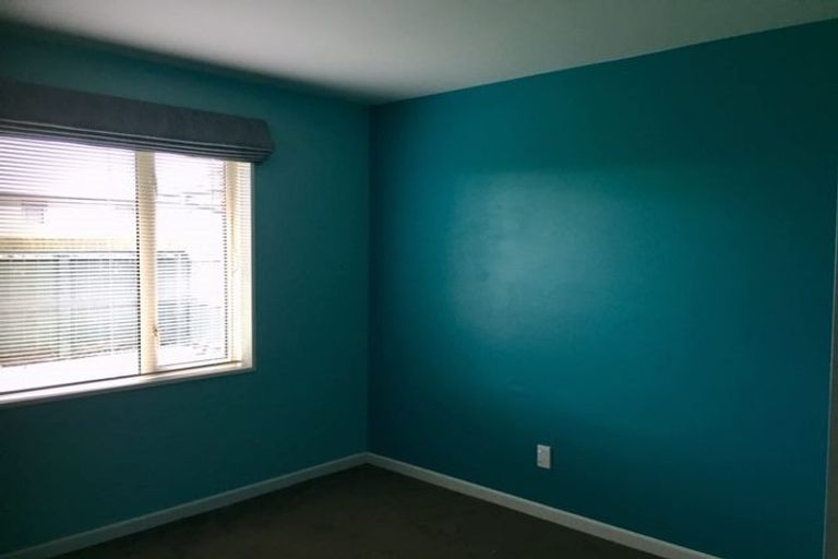 Photo of property in 11 Kingsbridge Drive, Burwood, Christchurch, 8083