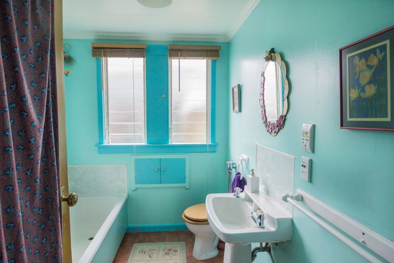 Photo of property in 4 Tweed Street, South Hill, Oamaru, 9400