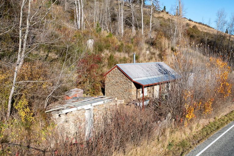 Photo of property in 1391 Fruitlands-roxburgh Road, Fruitlands, Alexandra, 9392