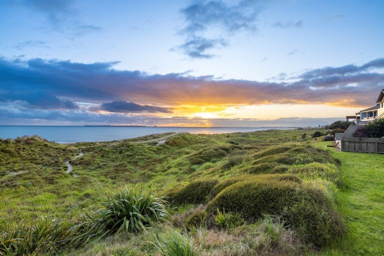 Photo of property in 451 Oceanbeach Road, Mount Maunganui, 3116
