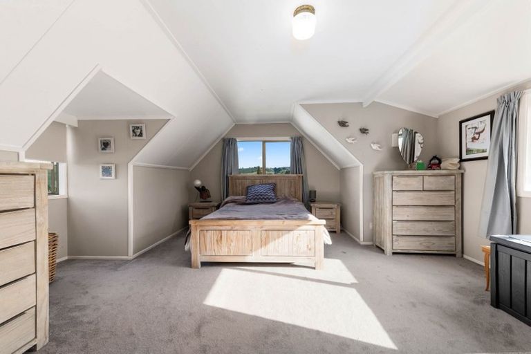 Photo of property in 17 Mountain Road, Western Heights, Rotorua, 3015