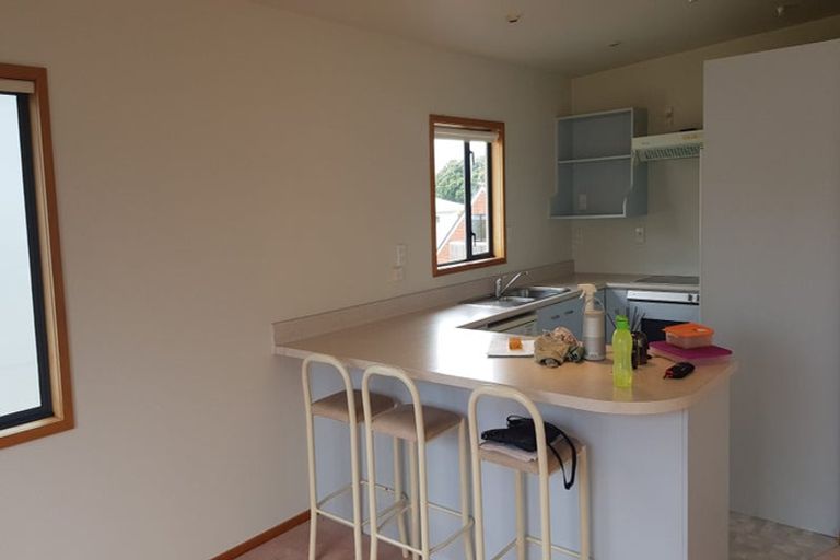 Photo of property in 12 Marina View, Paremata, Porirua, 5026
