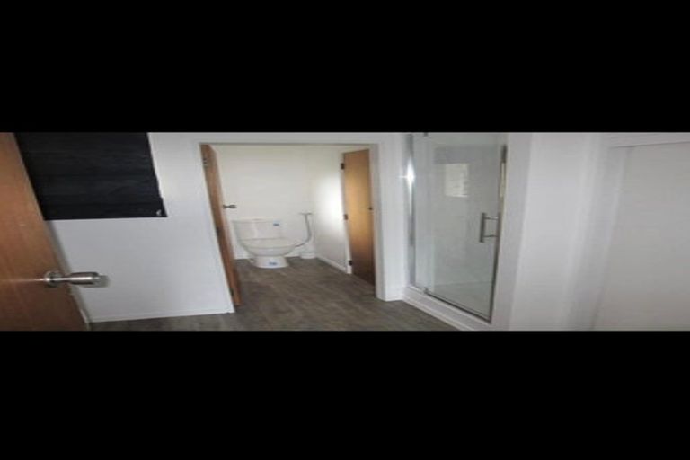 Photo of property in 11 Laburnum Grove, Maungaraki, Lower Hutt, 5010