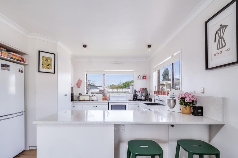 Photo of property in 8 Conrad Place, Leamington, Cambridge, 3432