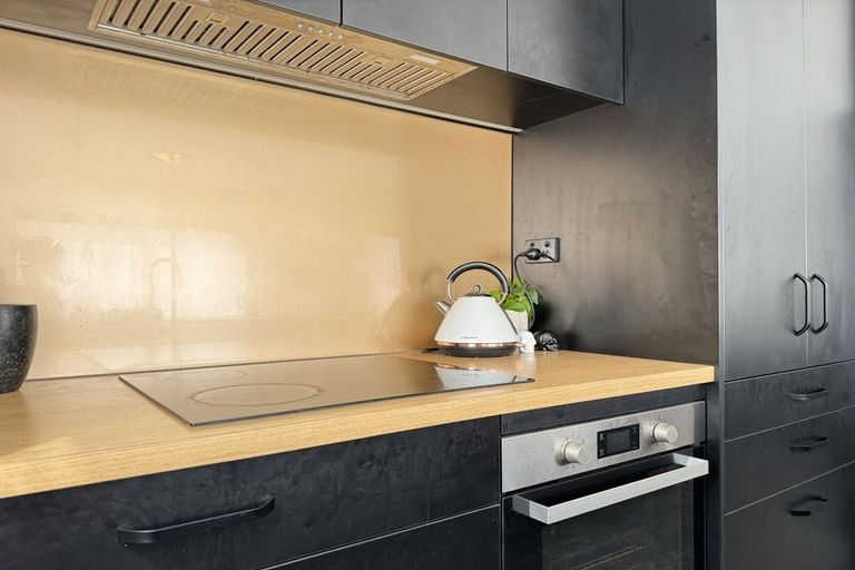 Photo of property in 22 Palmer Crescent, Silverstream, Upper Hutt, 5019