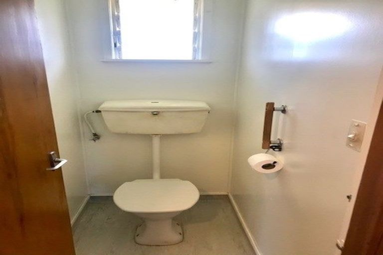 Photo of property in 1/36 Convair Crescent, Mangere, Auckland, 2022