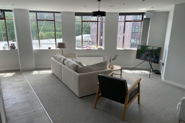 Photo of property in Unit 306,l3, 306/14 Laings Road, Hutt Central, Lower Hutt, 5010