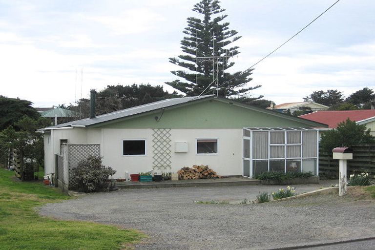 Photo of property in 123 Park Avenue, Waitarere Beach, Levin, 5510