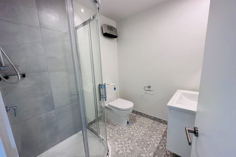 Photo of property in 6/42 Woodville Street, Edgeware, Christchurch, 8013