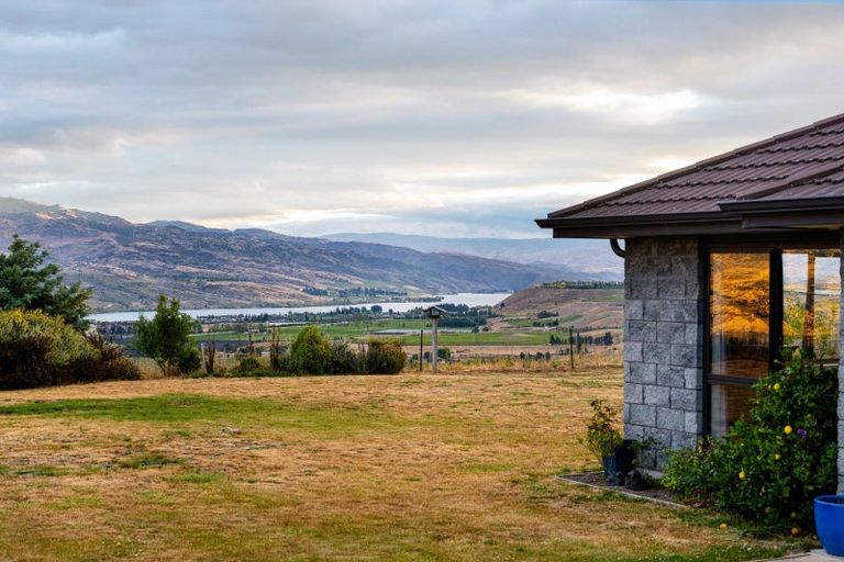 Photo of property in 11 Macmillan Lane, Mount Pisa, Cromwell, 9383