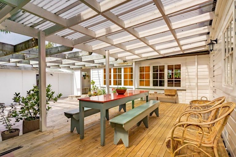 Photo of property in 38 Opaki Road, Lansdowne, Masterton, 5810