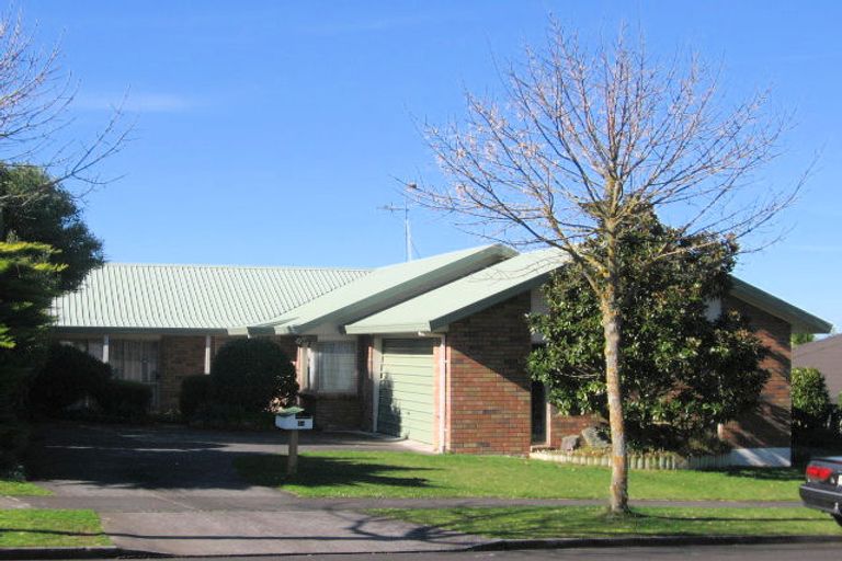 Photo of property in 24 Cashmere Place, Flagstaff, Hamilton, 3210