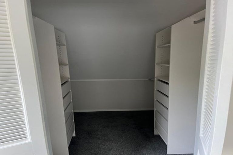 Photo of property in 6 Awarua Street, Ngaio, Wellington, 6035