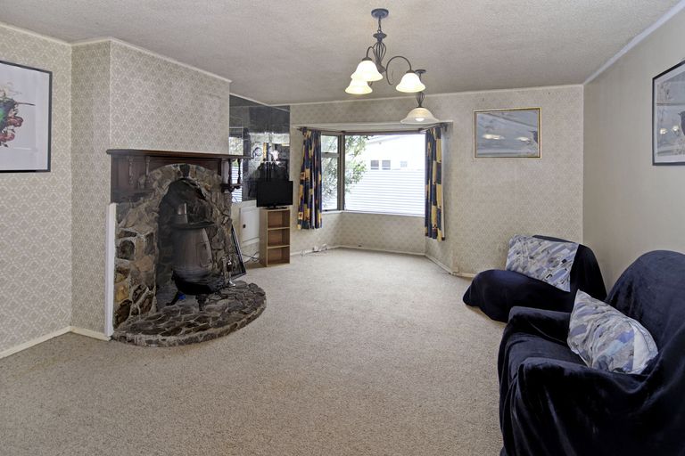 Photo of property in 180 Dixon Street, Masterton, 5810