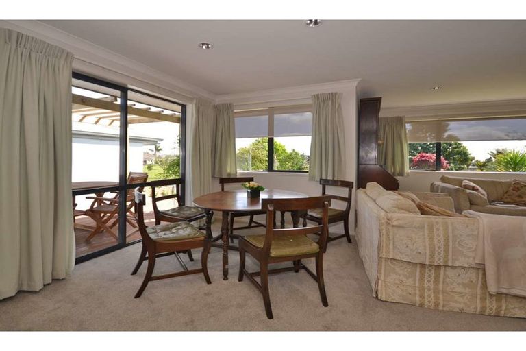 Photo of property in 28 Ranui Avenue, Kerikeri, 0230